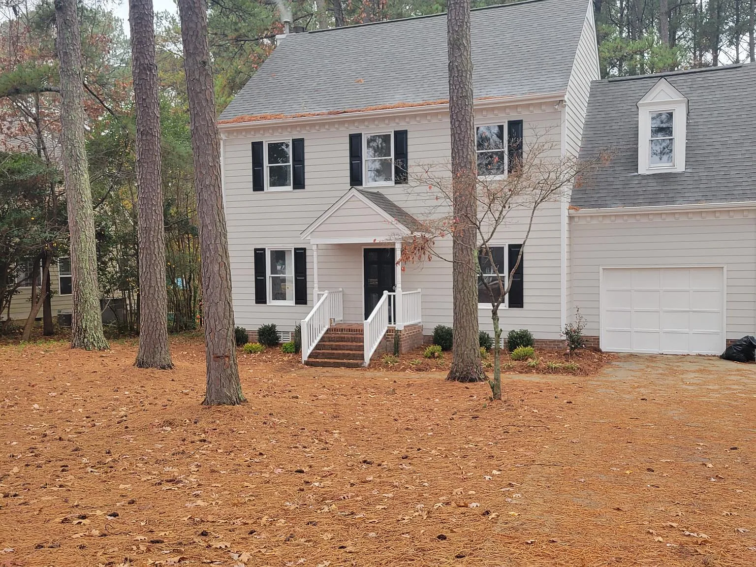 4 bed, 2.5 bath, 1994 sqft, $2,595 — Photo 1