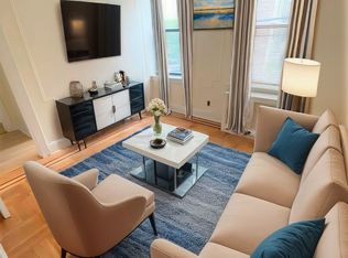 28-04 33rd St #7B, Astoria, NY 11102
