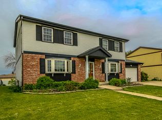 16637 Paxton Ave, Tinley Park, IL