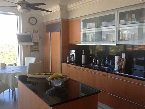 3rd image of 18911 Collins Ave APT 805