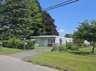 45 Wallace St, Springfield, MA 01119