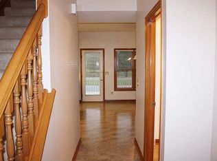5038 Saint Andrews Dr, Westerville, OH 43082