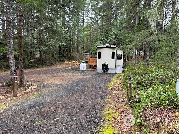4th image of 50 N Duckabush Dr E