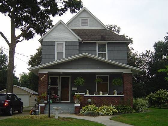1st image of 644 E Losey St