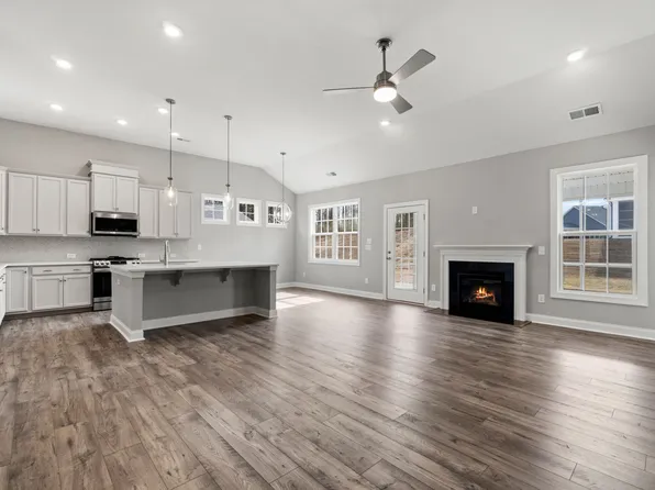 8168 McCormick St, Terrell, NC 28682