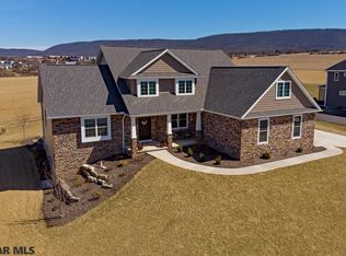 165 Pepperberry Ln, State College, PA 16801