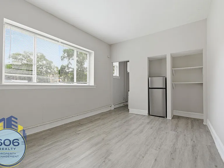 Ashland Pointe Apartments — Photo 6
