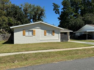 305 Harrell Dr, Lafayette, LA 70503