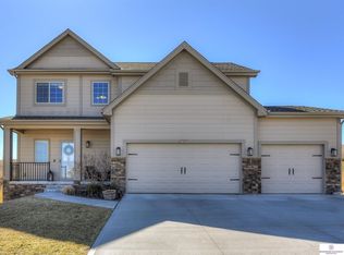 17227 Meredith Ave, Omaha, NE 68116