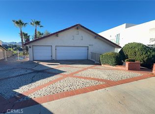 22244 San Joaquin Dr W, Canyon Lake, CA 92587