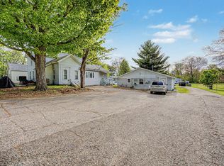 213 Reading Ave, Jonesville, MI 49250