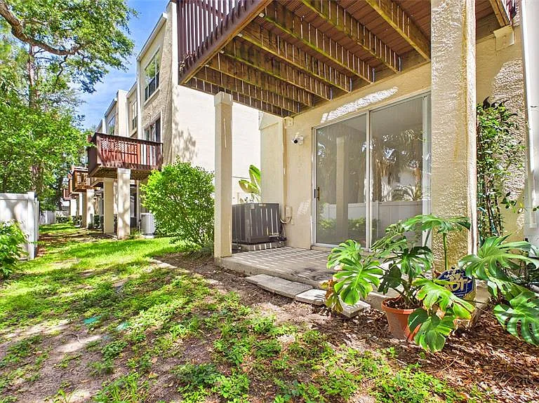 3175 Bayshore Oaks Dr — Photo 11