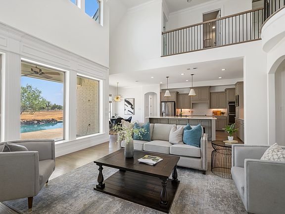 4th image of 224 Bearclaw Cir