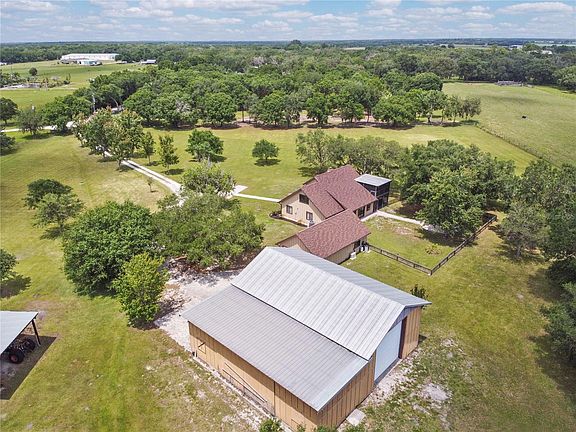 2nd image of 1151 Annie Laurie Ln