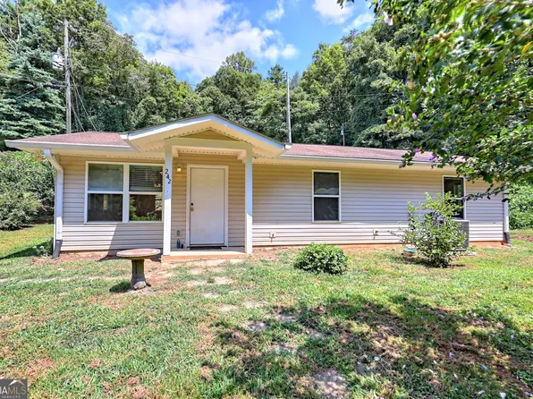 242 Old Chechero Rd, Clayton, GA 30525
