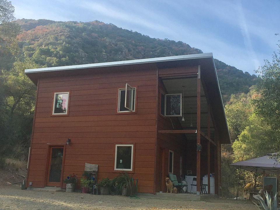 Front of home with porch