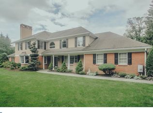 608 Coopertown Rd, Haverford, PA 19041