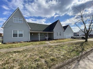 302 16th St, Kenova, WV 25530