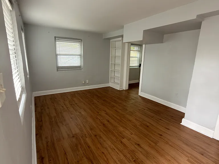 1517 Greenridge Rd #1 — Photo 7