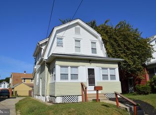 18 W Chelton Rd, Brookhaven, PA 19015