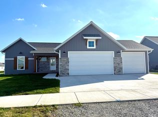 2925 E Turquoise Ln, Appleton, WI 54913