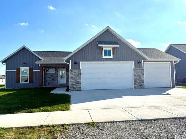 2925 E Turquoise Ln, Appleton, WI 54913
