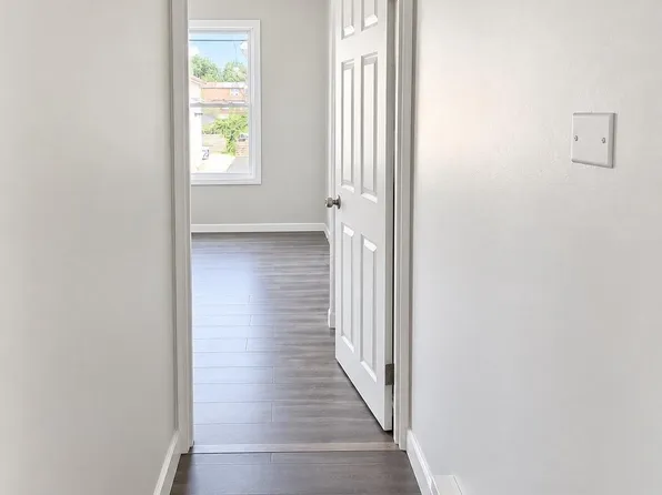 850 E 223rd St #2, Bronx, NY 10466