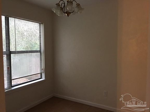 5th image of 6917 & 6919 Weatherwood Dr