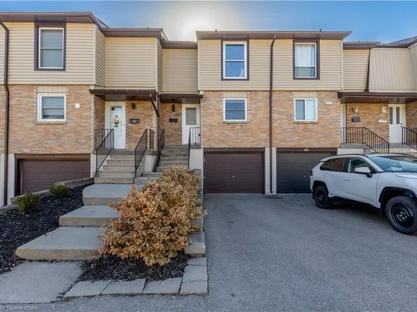 10 Angus Rd #65, Hamilton, ON L8K 6K3