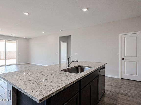 4th image of 18007 W Camino De Oro --