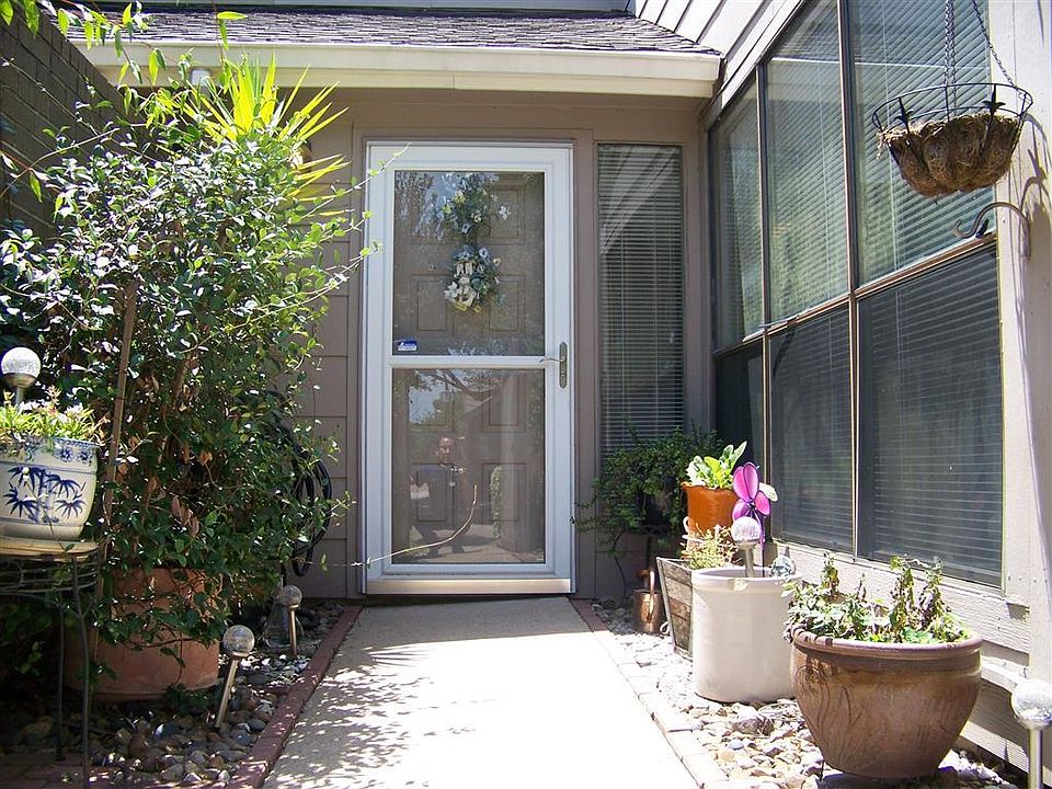 1st image of 2811 Panagard Dr #38
