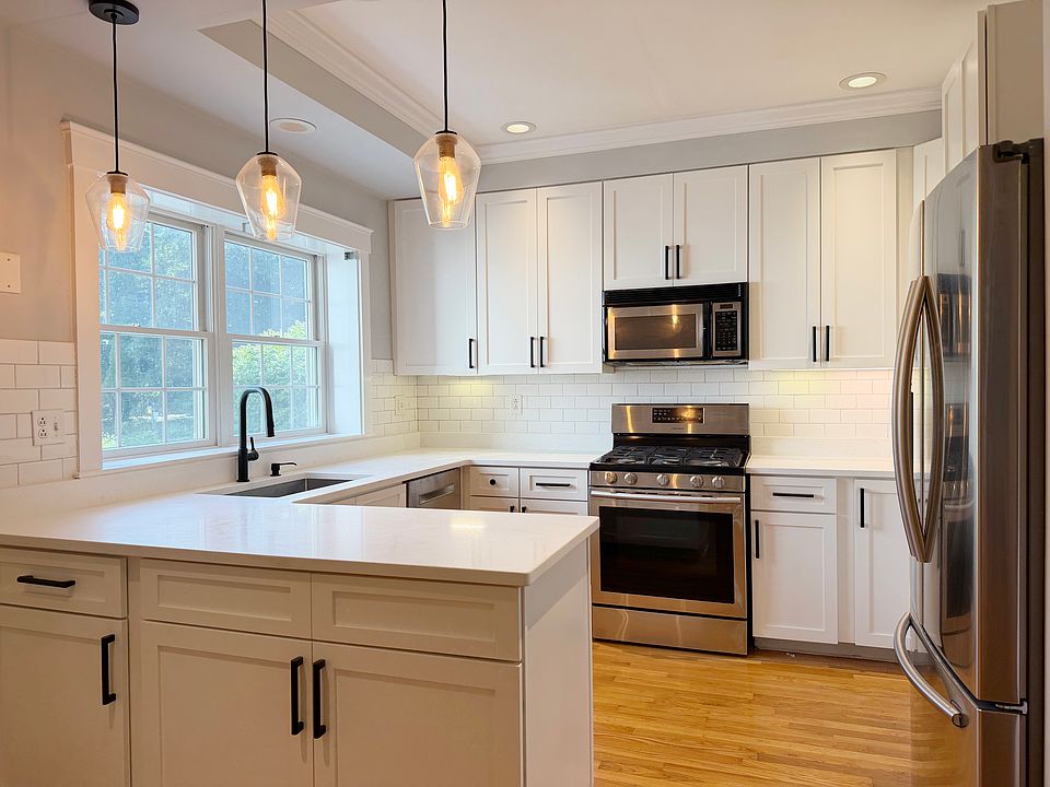 Kitchen (opens into dining area)