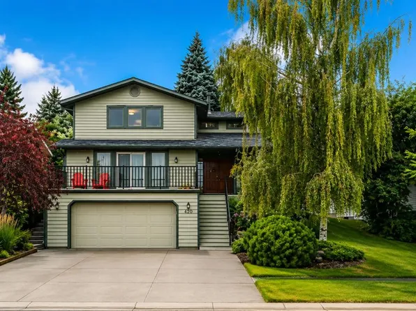420 S Strathcona Dr SW, Calgary, AB T3H 1M3