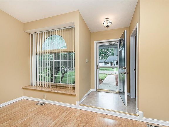 3rd image of 11110 E Wismar Dr