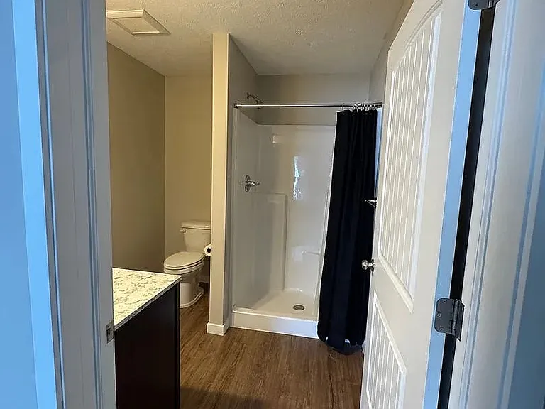 5085 Liberty Dr — Photo 7