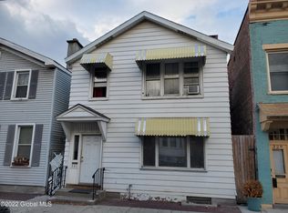 331 4th St, Troy, NY 12180