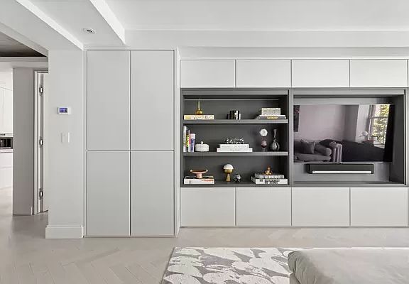 2nd image of 49 W 12th St APT 4A