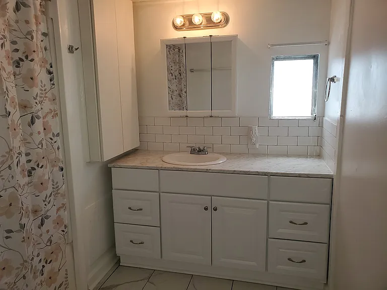 Meadow Brook Ln — Photo 6