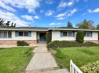 315 W Portola Ave, Los Altos, CA 94022