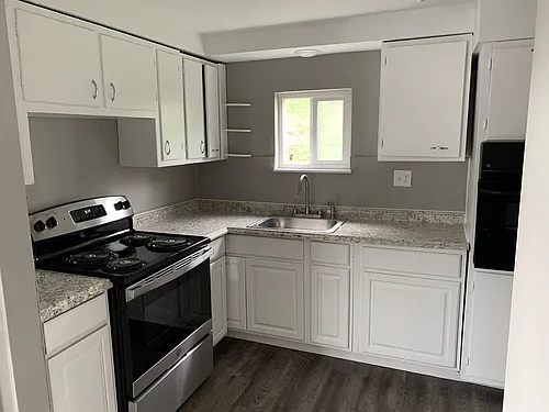 555 New Alexandria Rd #1 Photo 1