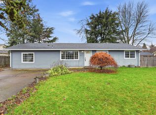 1820 SE Mulberry Ct, McMinnville, OR 97128