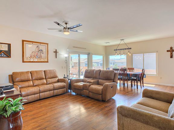 5th image of 2221 S Pecan Vista Dr