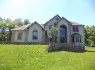 W2656 Rock Riv, Watertown, WI 53094
