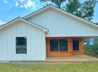 1247 Englewood St, Memphis, TN 38106