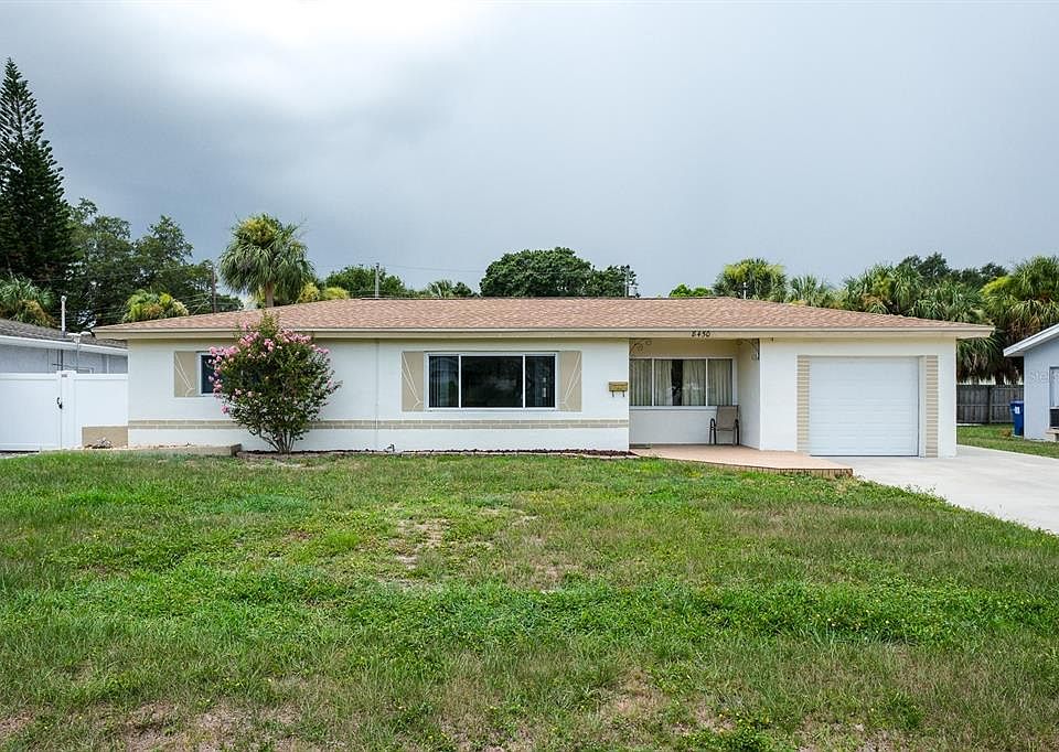 1st image of 8450 8TH STREET N