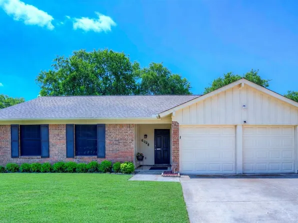 6028 Ridgecrest Dr, Watauga, TX 76148