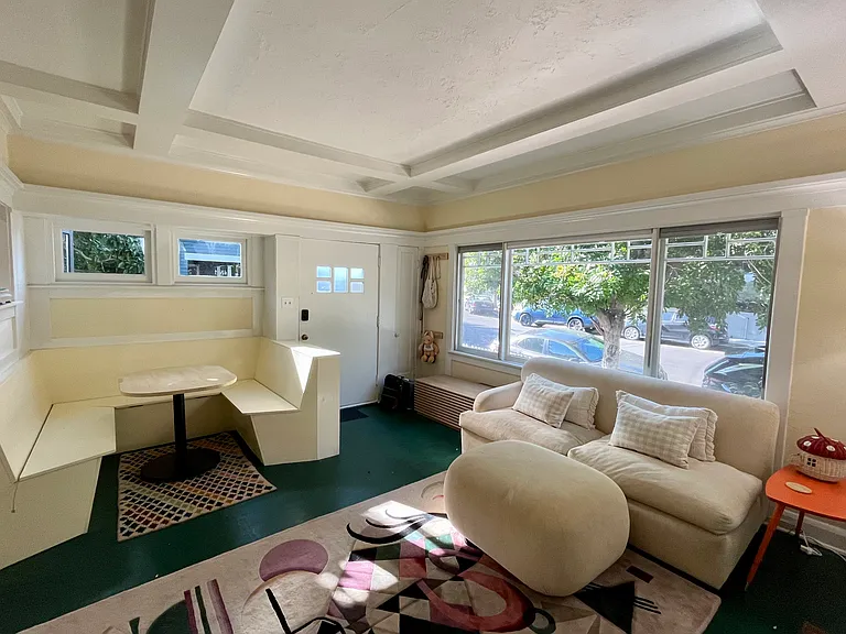 1416 Ridge Way — Photo 9
