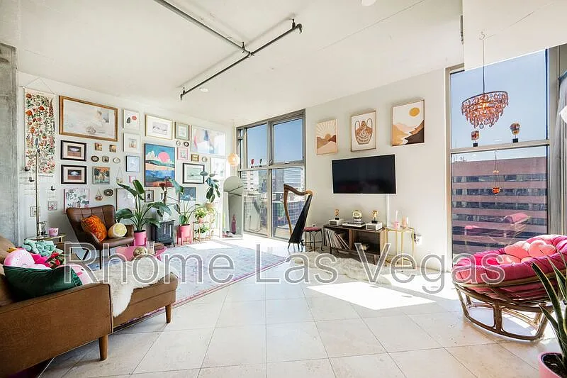 Studio, 1.0 bath, 780 sqft, $1,950 — Photo 4