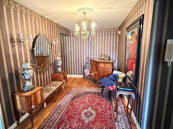 2nd image of 4265 Kissena Blvd APT 408