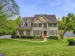 1135 Dairy Rd, Parkton, MD 21120